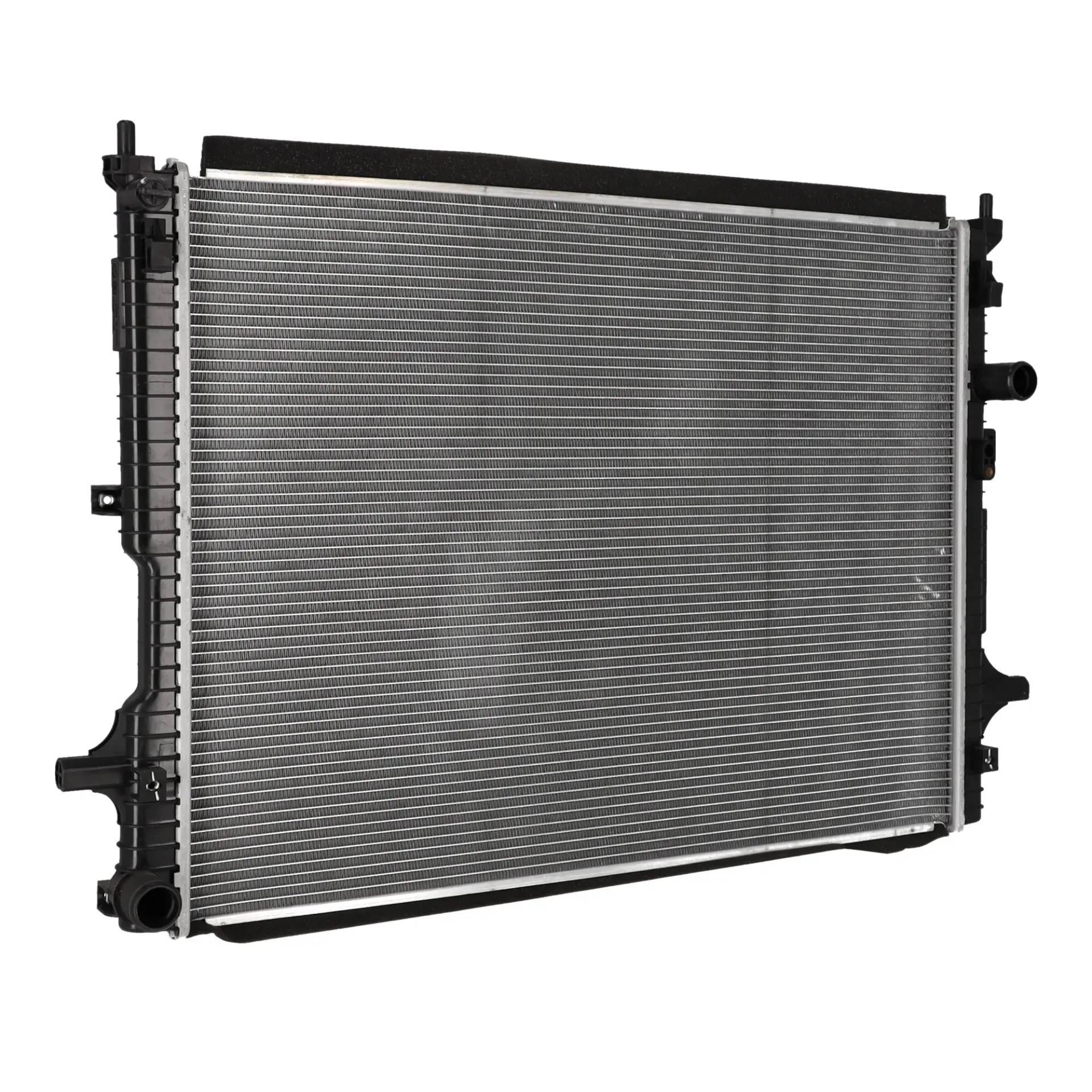 [A00112046] Радиатор двигателя для BAIC X55 OE A00112046